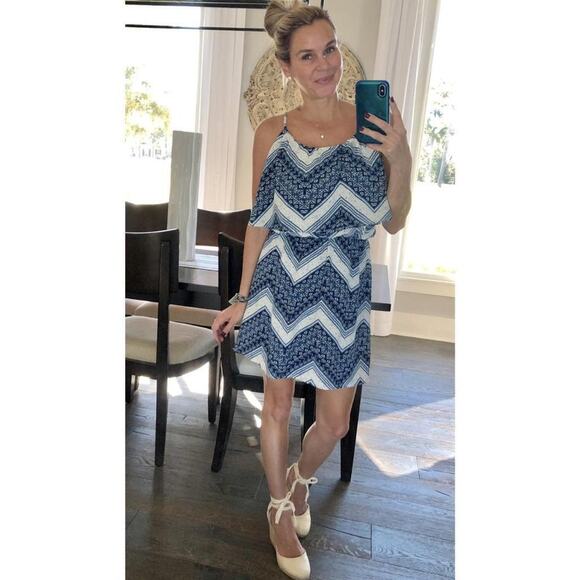 NEW NWT Boutique Navy Ivory Chevron Ruffle Mini Dress Sundress Small - Picture 2 of 4